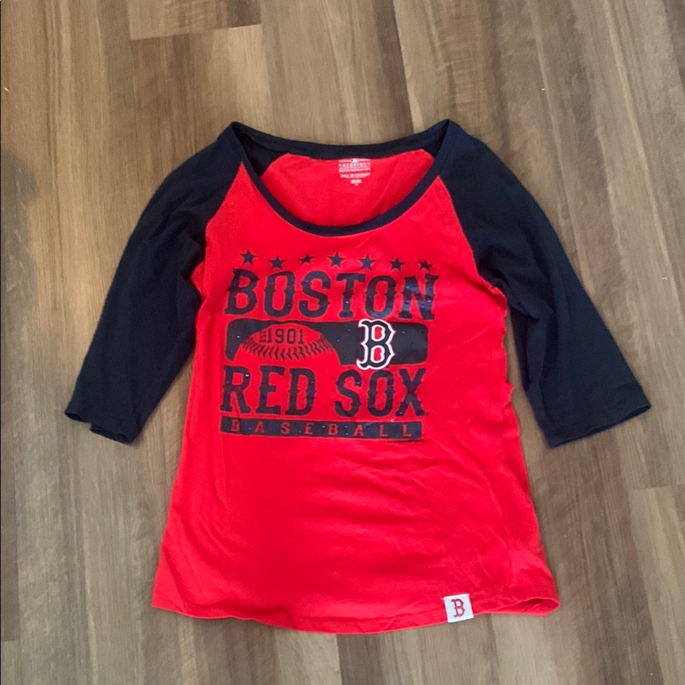 Women’s Boston Red Sox Baseball Shirt Size M
